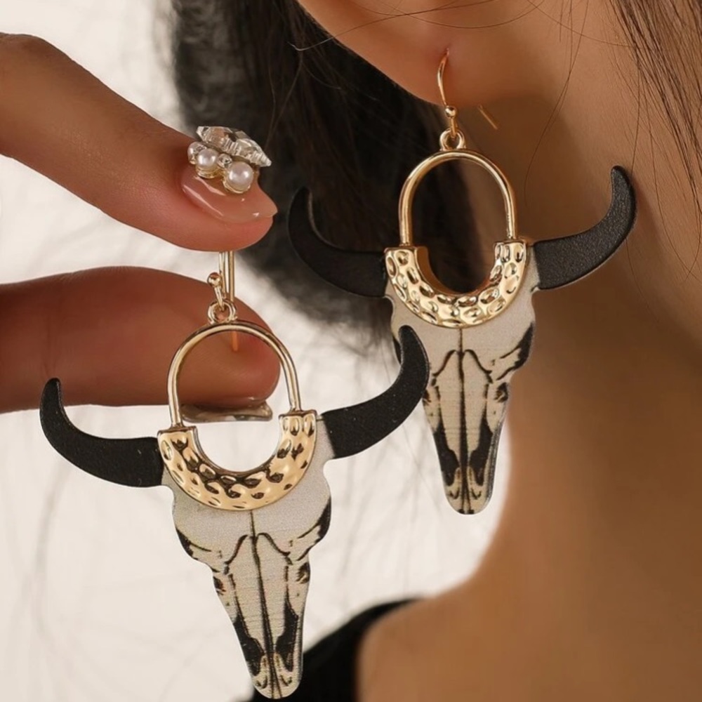 Western Gold Tone Black White Cow Bull Steer Skull Earrings Cowgirl Animal